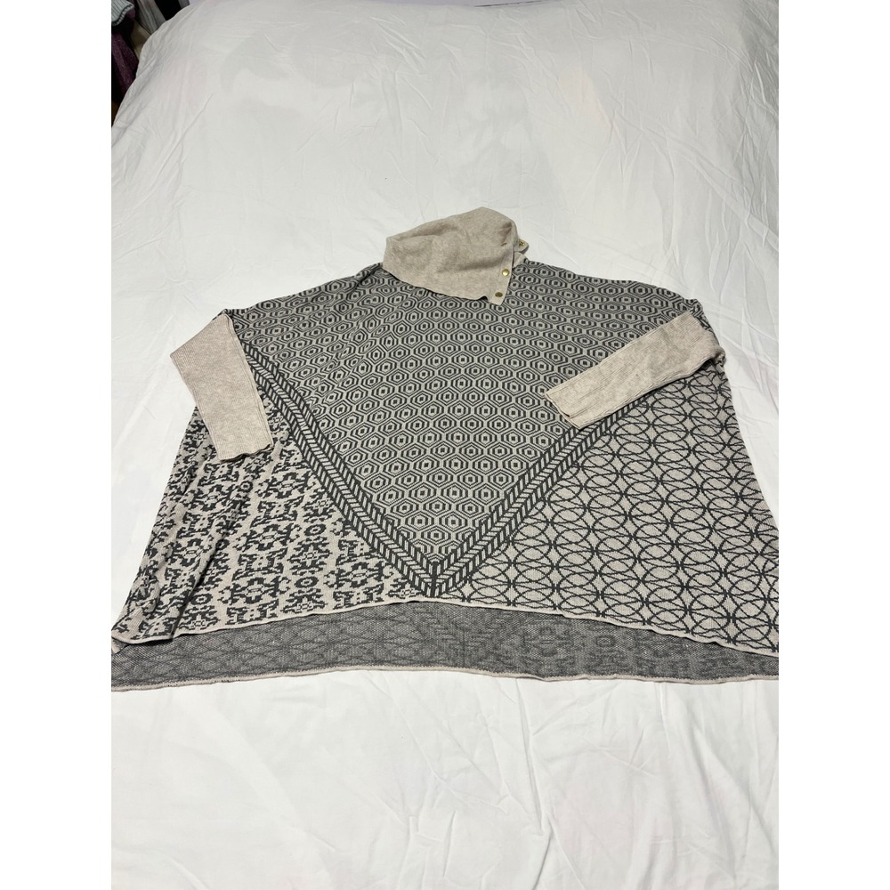 Joseph A Woman 1X Grey Beige Mixed Geometric Knit Button Cowl Neck Poncho Top